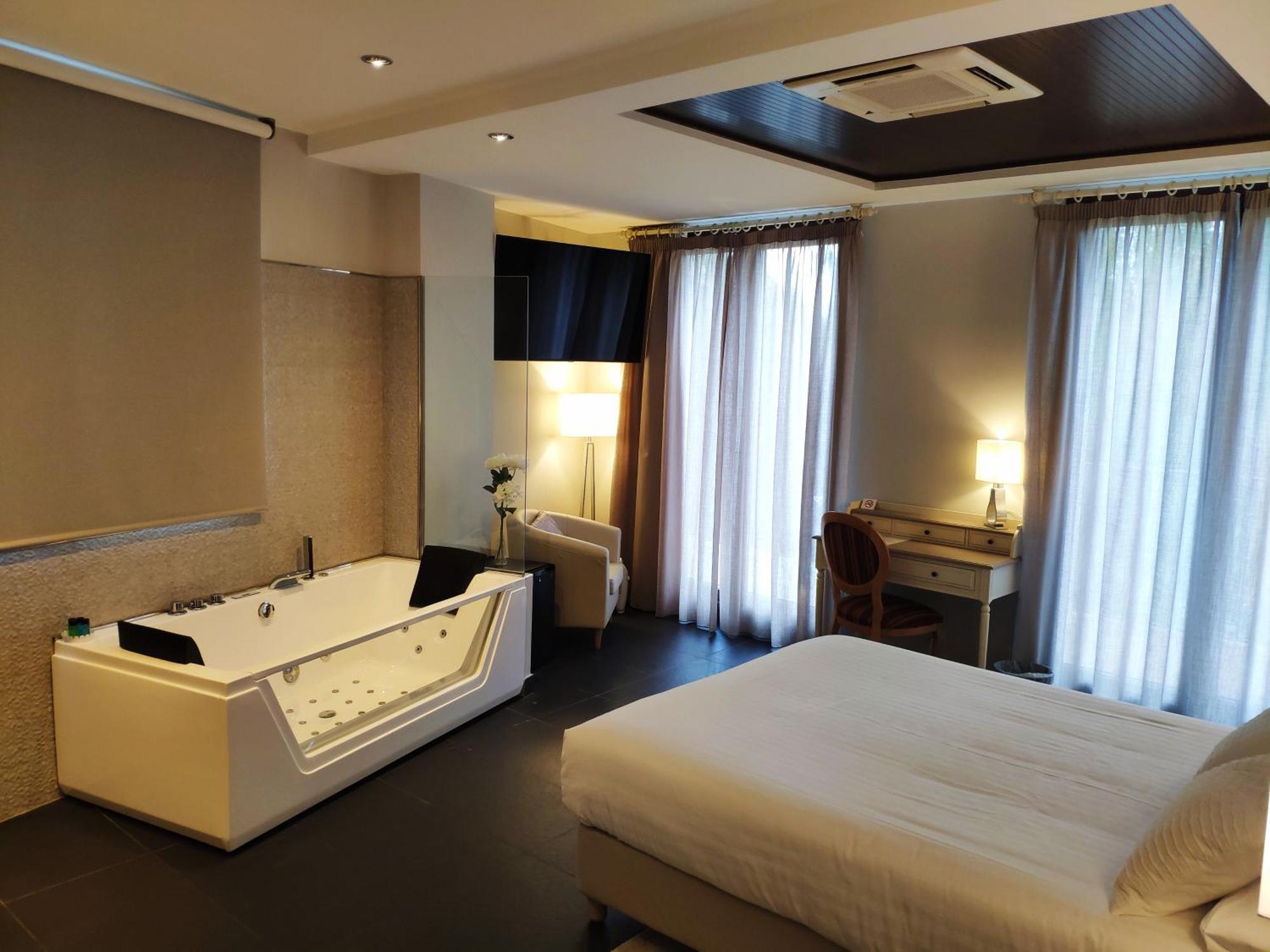 Hotel Puerta Del Arco Tudela de Duero Zimmer foto
